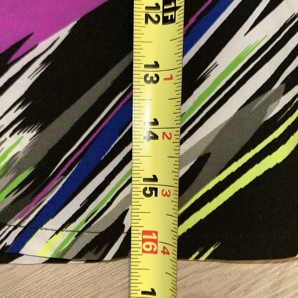 Fabletics Mini Mikah Skirt L Multi Colorful Elastic Waist Pockets Yoga Swim
